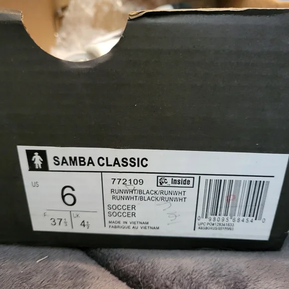 **SOLD ** Adidas Samba Classic White Women 6/Men/Youth 4.5 - Picture 5 of 14